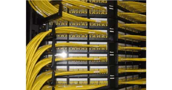 在湖北省第十四届人民代表大会第四次会议上