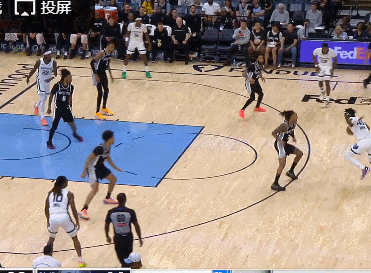 文班亚马隔人劈扣引爆社交媒体 数据支撑MVP争夺