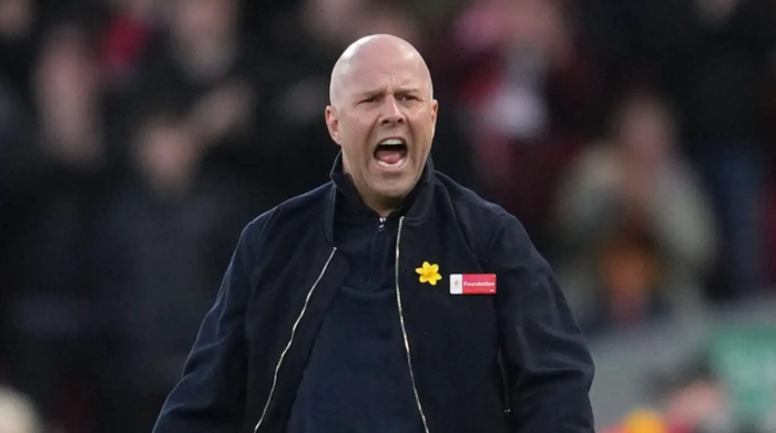 索博斯洛伊位置争议升级 俱乐部与国家队博弈凸